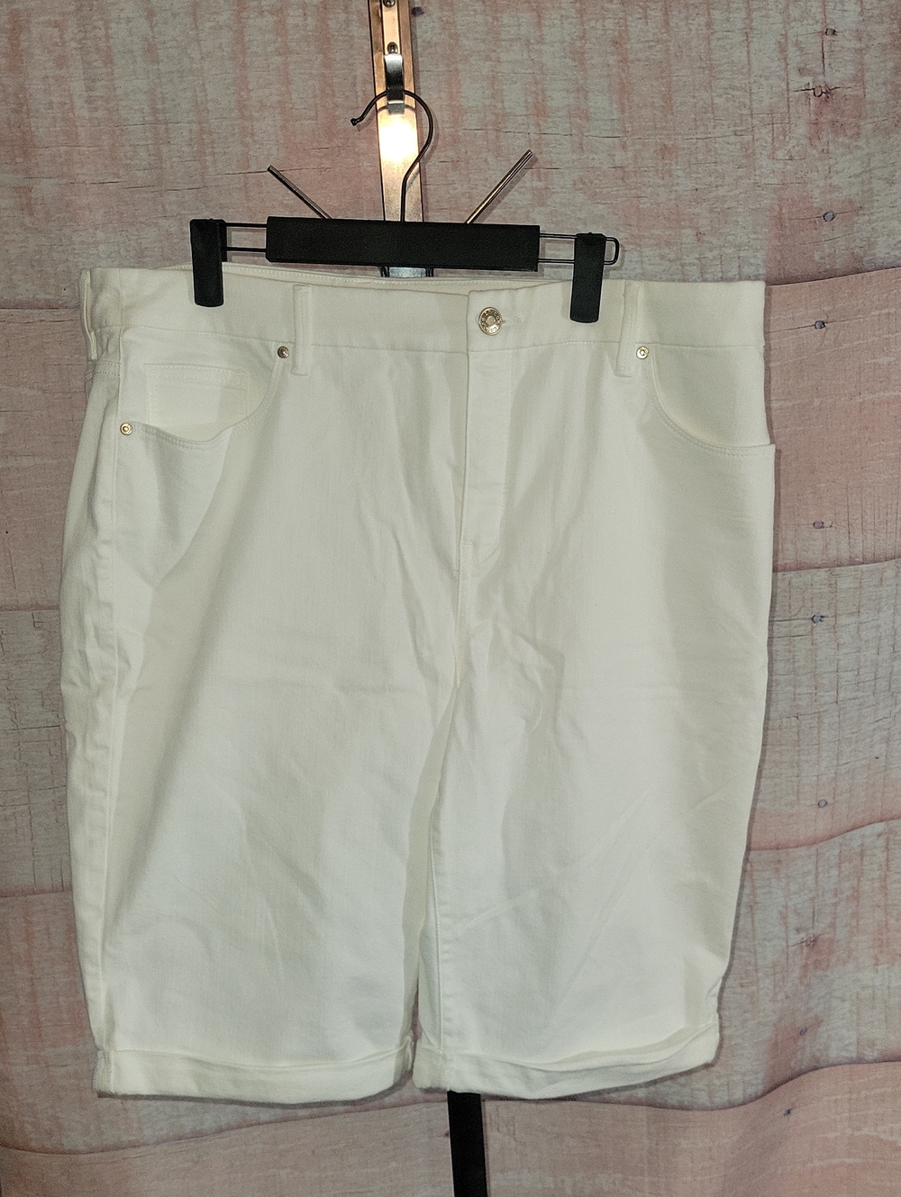 Chico's White Cuffed Shorts